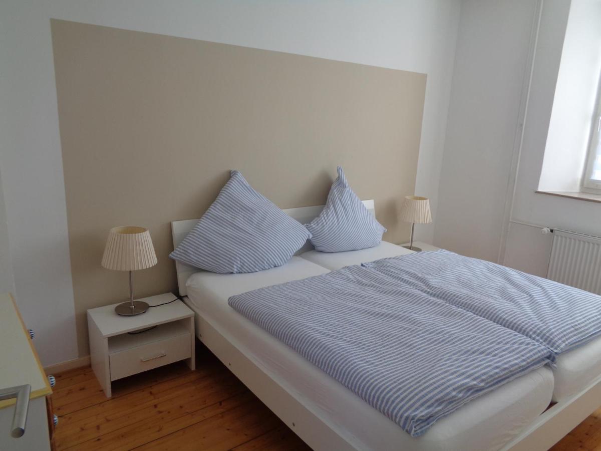 Ferienwohnung Altes Pfarrhaus Mit Flair Und Moselblick Браунеберг Экстерьер фото